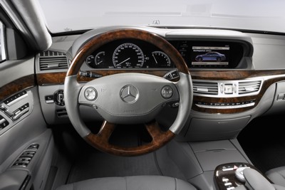 Foto by Mercedes-Benz - Wohnzimmeratmosphre fr Chauffeure